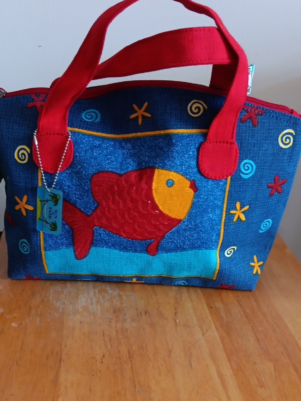 Sun-n-Sand Tote Bag in Blue and Red